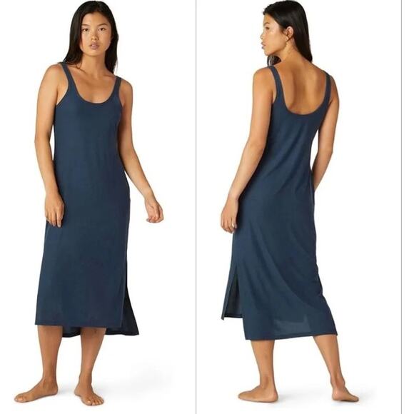 NWT Beyond Yoga Featherweight Resort Dress Nocturnal Navy - Size: Small - Picture 3 of 7